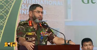 আধুনিক ও ইসলামিক শিক্ষার সমন্বয়েই গড়ে উঠবে সুস্থ জাতি: সেনাপ্রধান